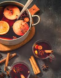 Dégustation Chaleureuse : L’Art du Vin Rouge Chaud