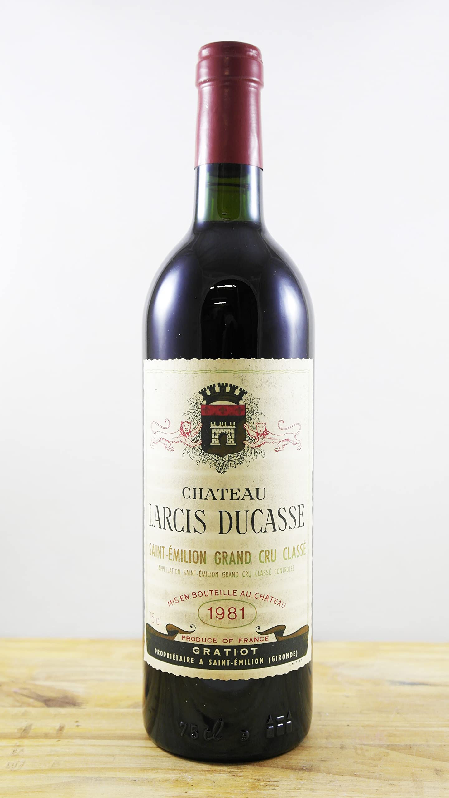 Découvrez les Trésors du Vin Rouge 1981