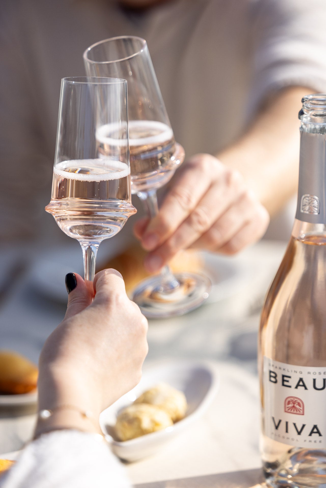 Vin rosé pétillant : fraîcheur et bulles pour toutes les occasions